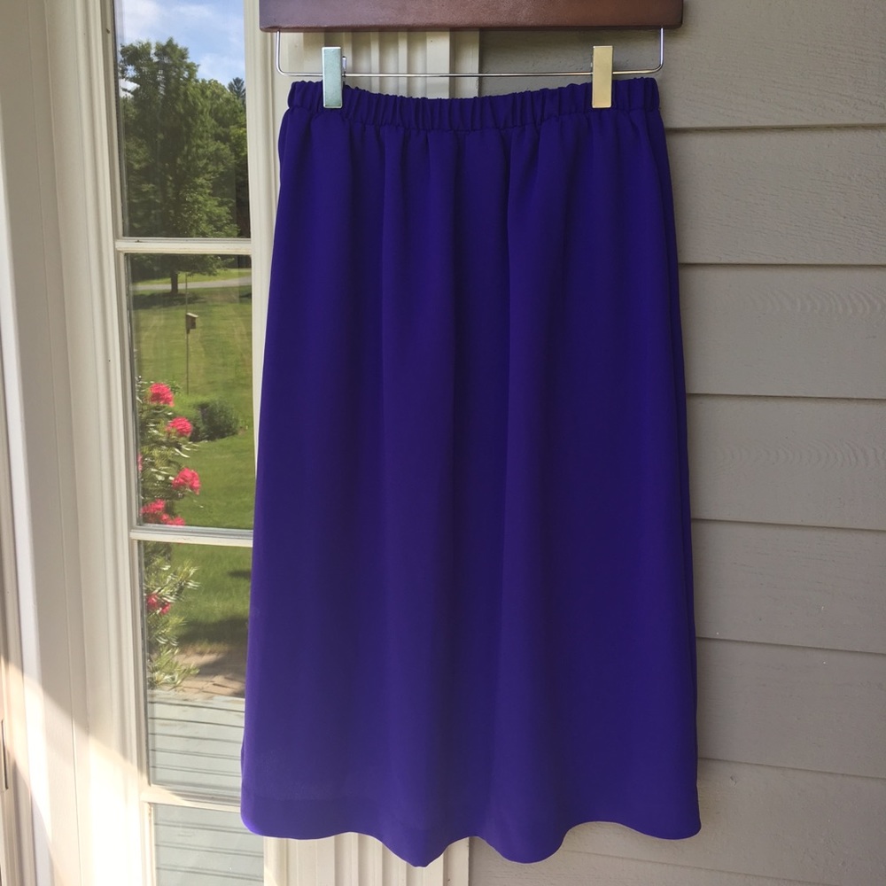 Elastic Waist Skirt ⭐️ Made in USA